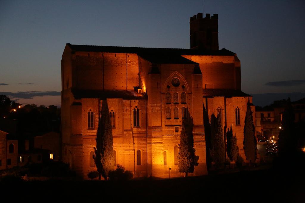 Bed and Breakfast Casacenti Siena Exterior foto
