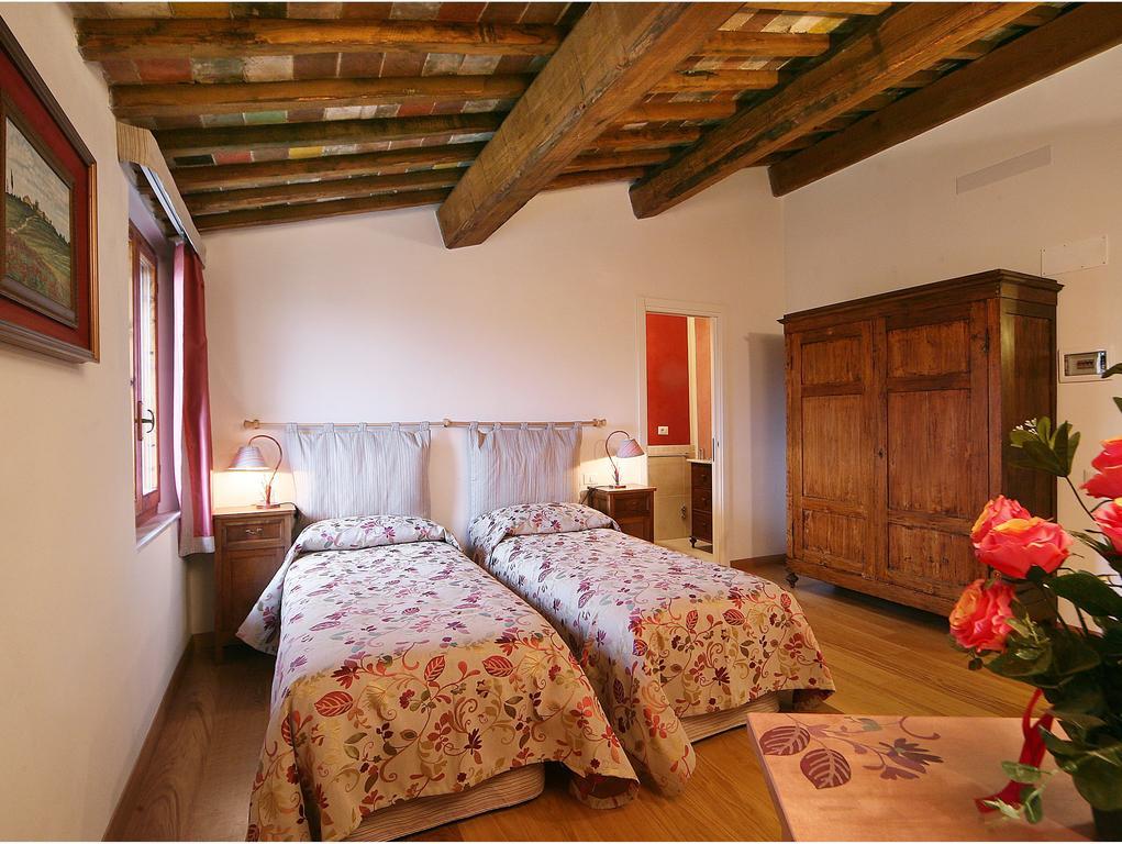 Bed and Breakfast Casacenti Siena Habitación foto